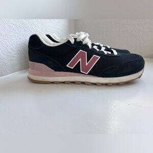 New Balance 515 Black and Pink Shoes in great condition Size 8